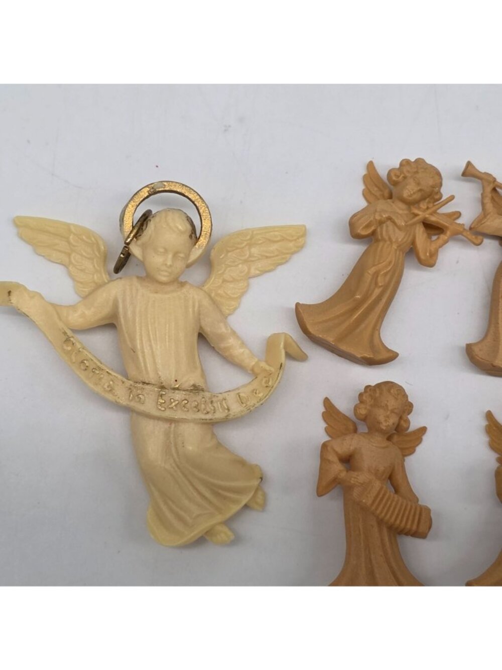 Vintage Plastic Angel Ornaments Musical Instruments Craft Embellishments Lot of - Picture 8 of 8